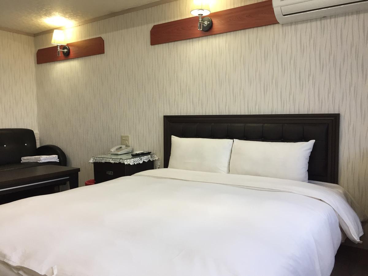 King Lo Tung Hotel Luodong Exterior photo